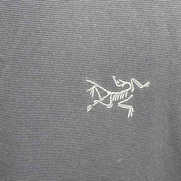 Arc'teryx Training Short Sleeve Shirt - M's Large Navy Blue - Picture 4 of 6